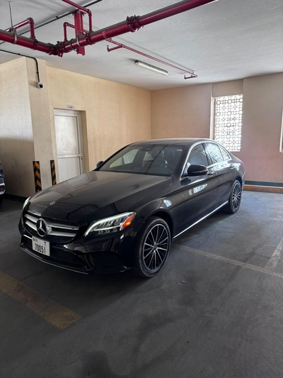 Mercedes-Benz c300 Model 2021 4 matic 72000km  low mileage, accident free-6