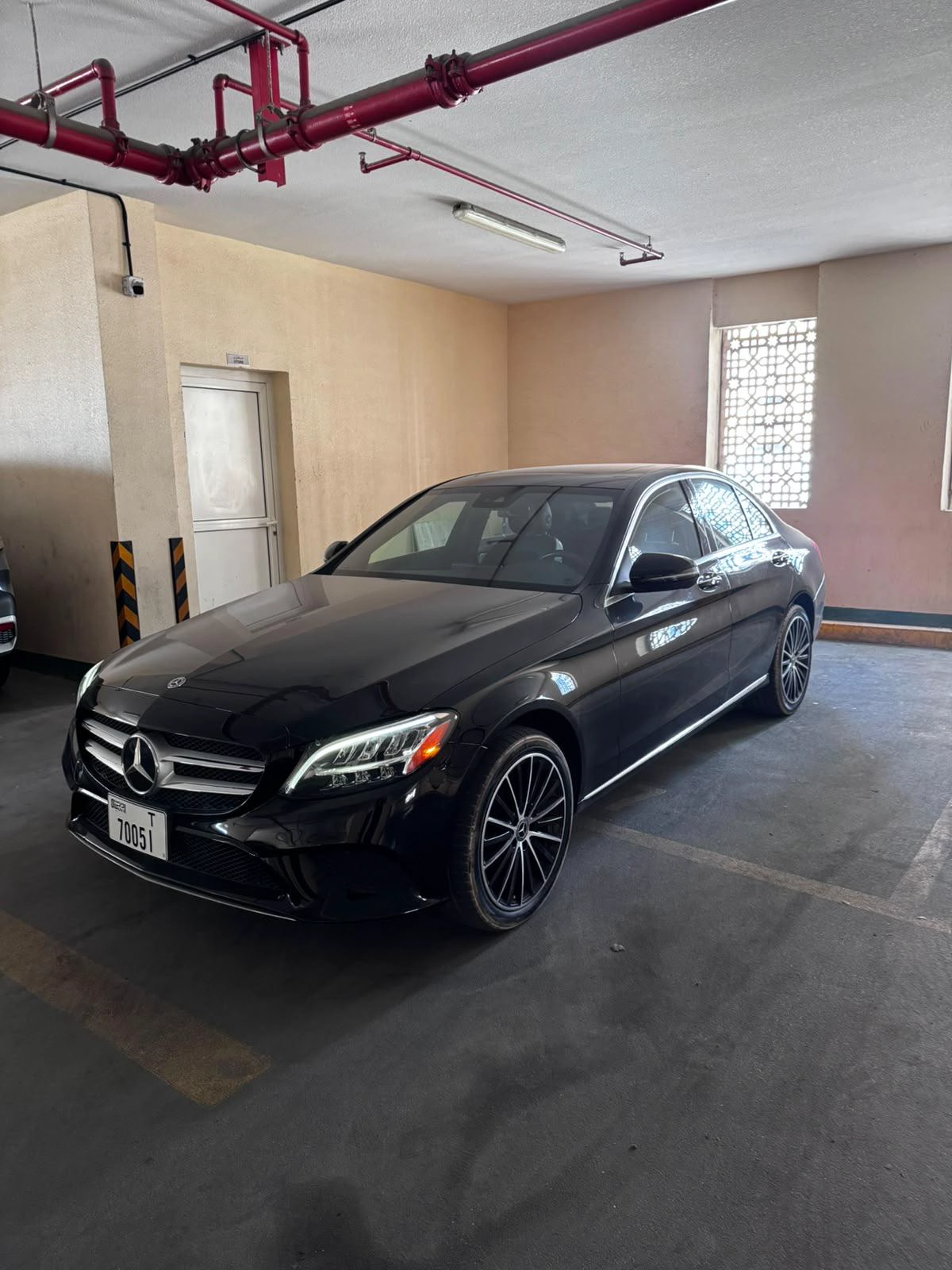 Mercedes-Benz c300 Model 2021 4 matic 72000km low mileage, accident free-6-6
