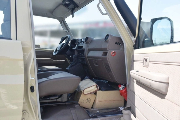 Toyota Land Cruiser Pickup 70