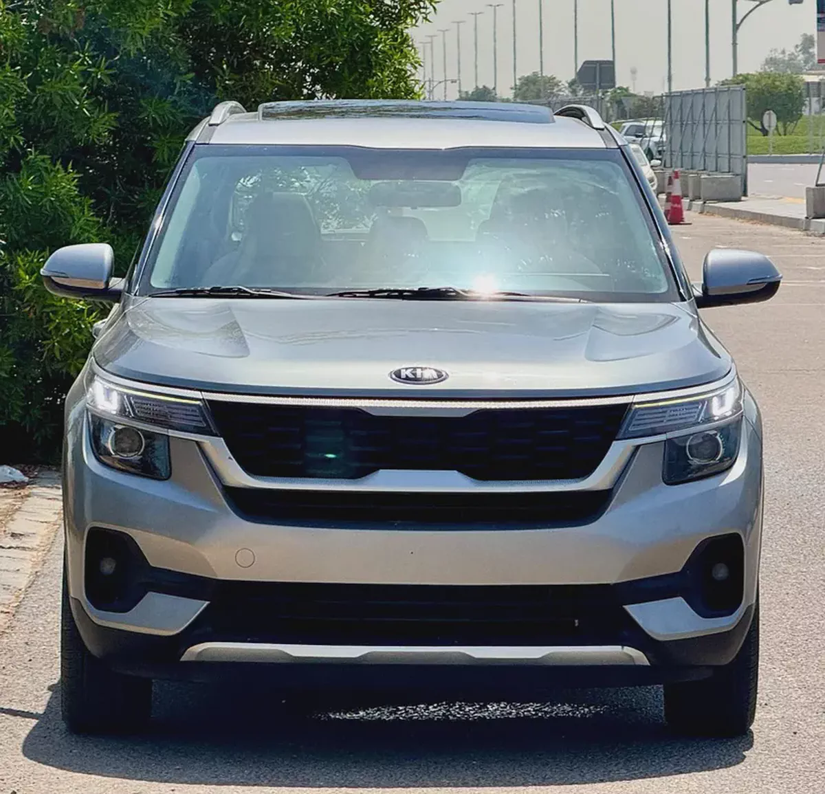 740-Monthly l GCC l Sunroof, Full Option I Accident Free-2-2