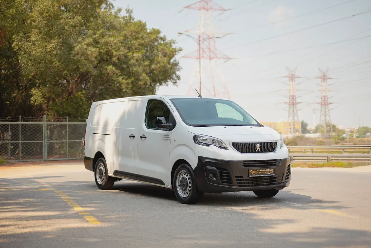 Peugeot Expert | Delivery Van | Automatic | GCC Specs | Ref#P11585