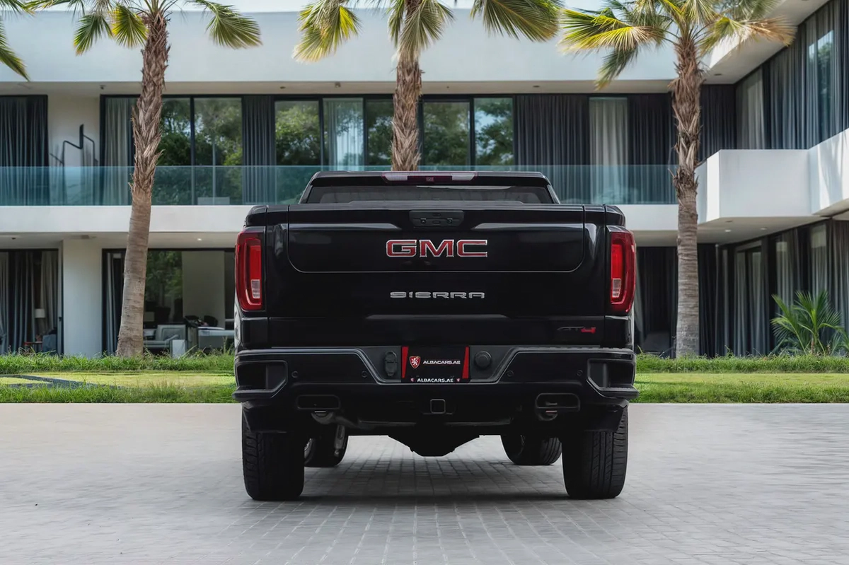 2,997 P.M |  Sierra AT4 Double Cab | 0% Downpayment | Low Kilmometers!-4-4