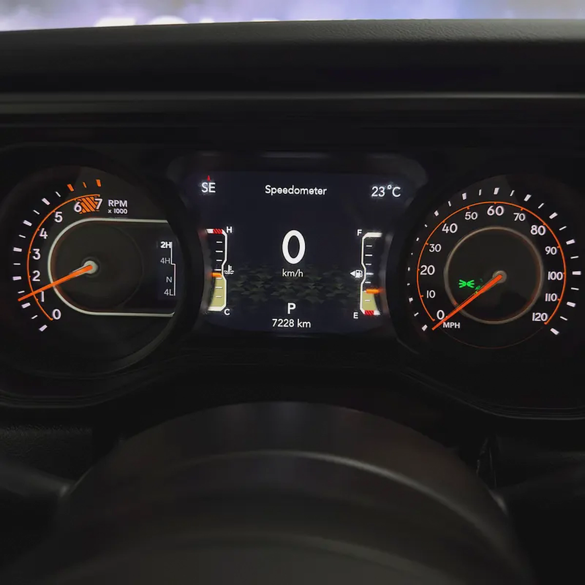 2025 Jeep Wrangler Rubicon V4-5-5