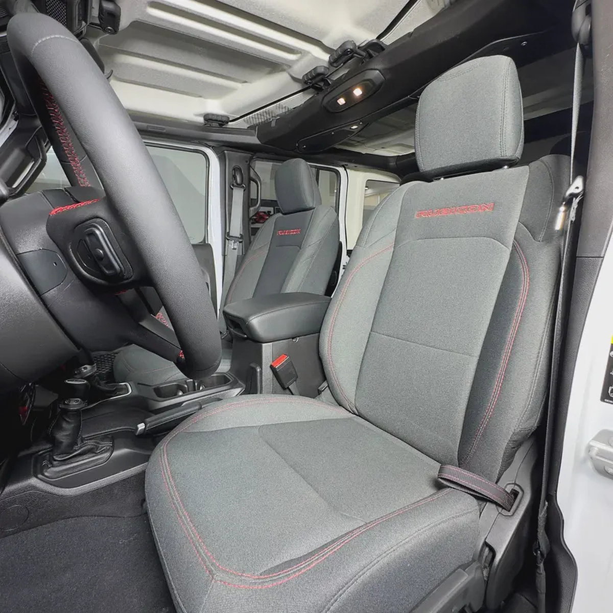 2025 Jeep Wrangler Rubicon V4-7-7