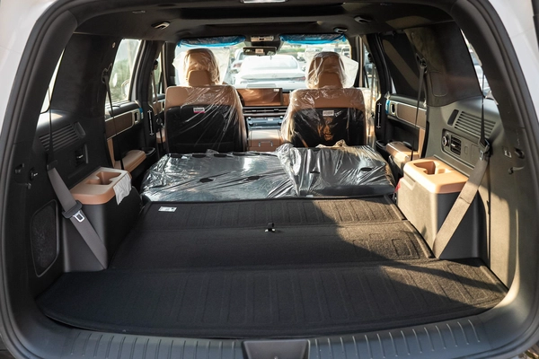 Hyundai Santa Fe Calligraphy 2024 | Luxury 7-Seater | GCC FOR EXPORT