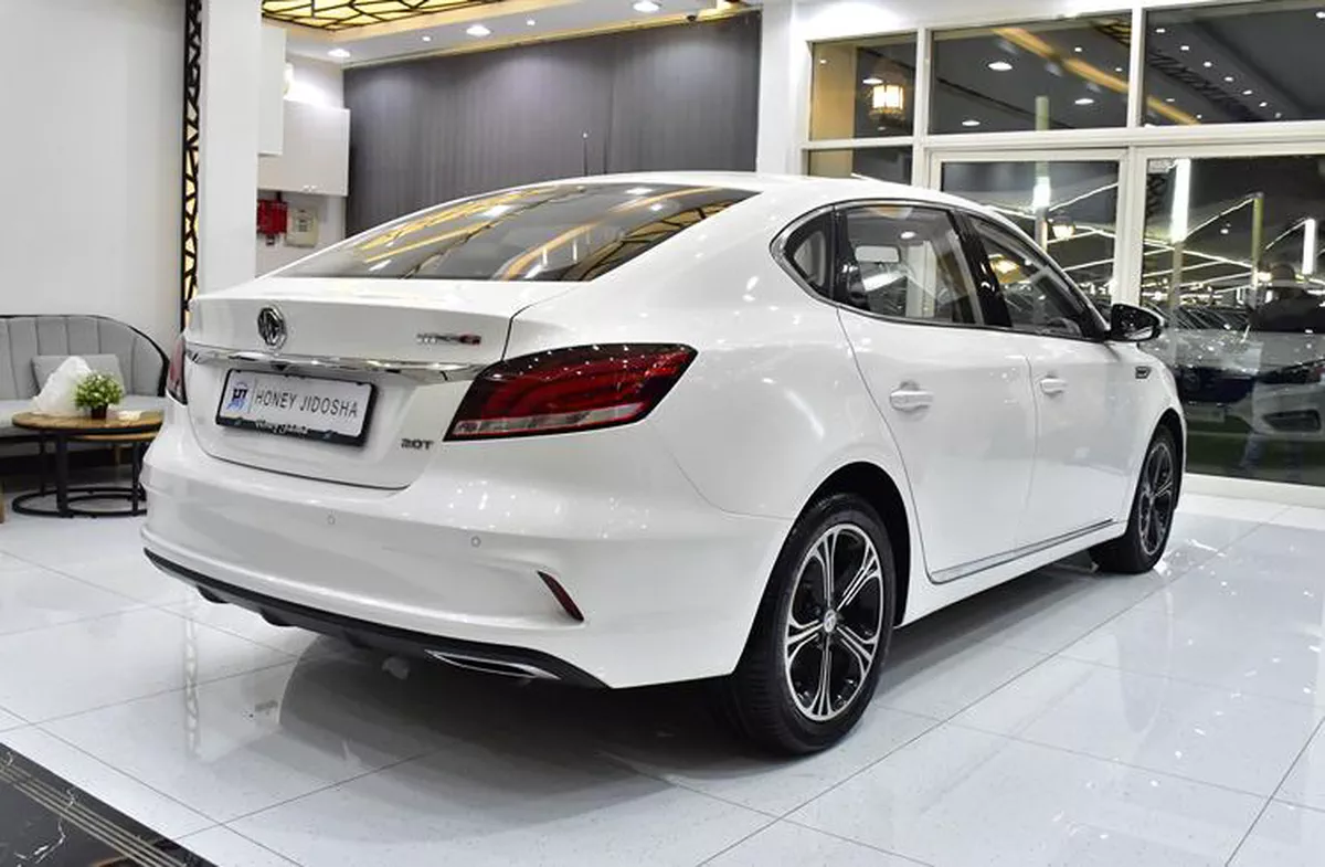 MG MG6 ( 2022 Model ) in White Color GCC Specs-11-11