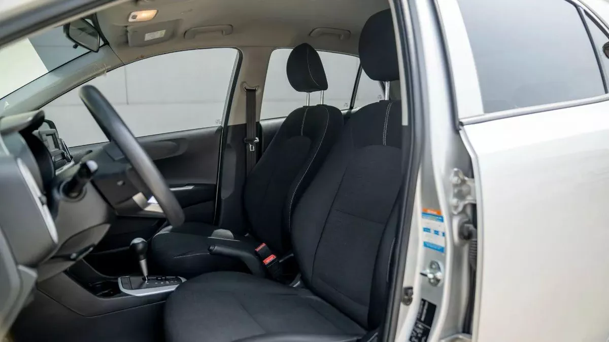 Kia Picanto EX EMI from 1,974 | Zero Downpayment-7-7