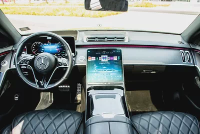 2022 Mercedes-Benz S 580 4MATIC V8 | GCC | Excellent Condition-8