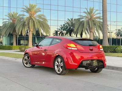 HYUNDAI | VELOSTER | GLS | 1.6L |2016 |GCC | EXCELLENT CONDITION-2