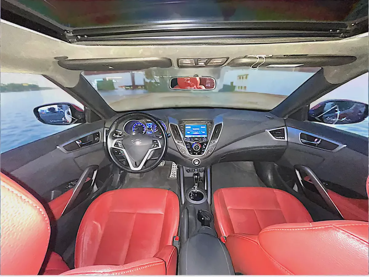 HYUNDAI | VELOSTER | GLS | 1.6L |2016 |GCC | EXCELLENT CONDITION-15-15