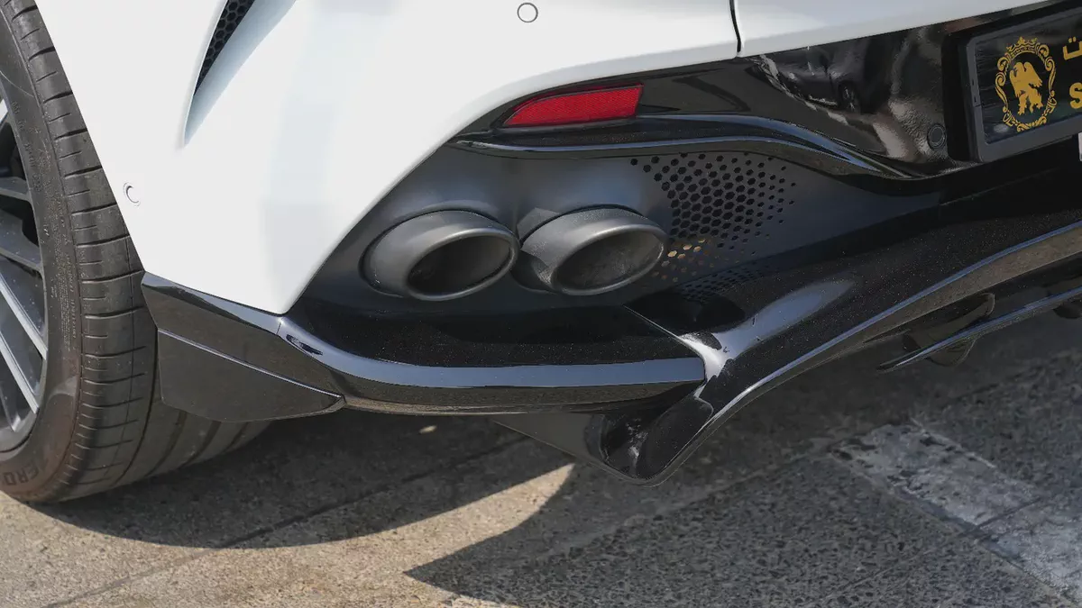 ASTON MARTIN DBX 707 2023!! JAPANESE SPECS-17-17