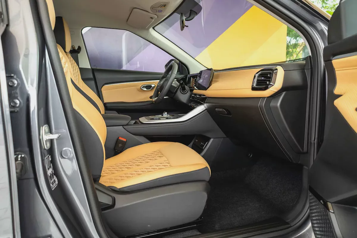 GAC GS3 EMZOOM 1.5L Turbo | Dealership Warranty 5Year | AED 800 Monthly | Free Courtesy Car Included-19-19