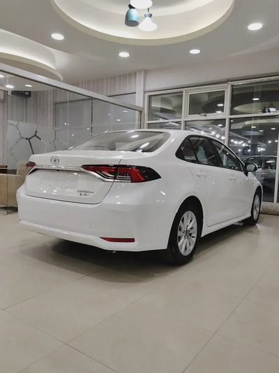 2025 Toyota Corolla hybrid 1.8L XLI - Chinese Specs - GCC Ready-5