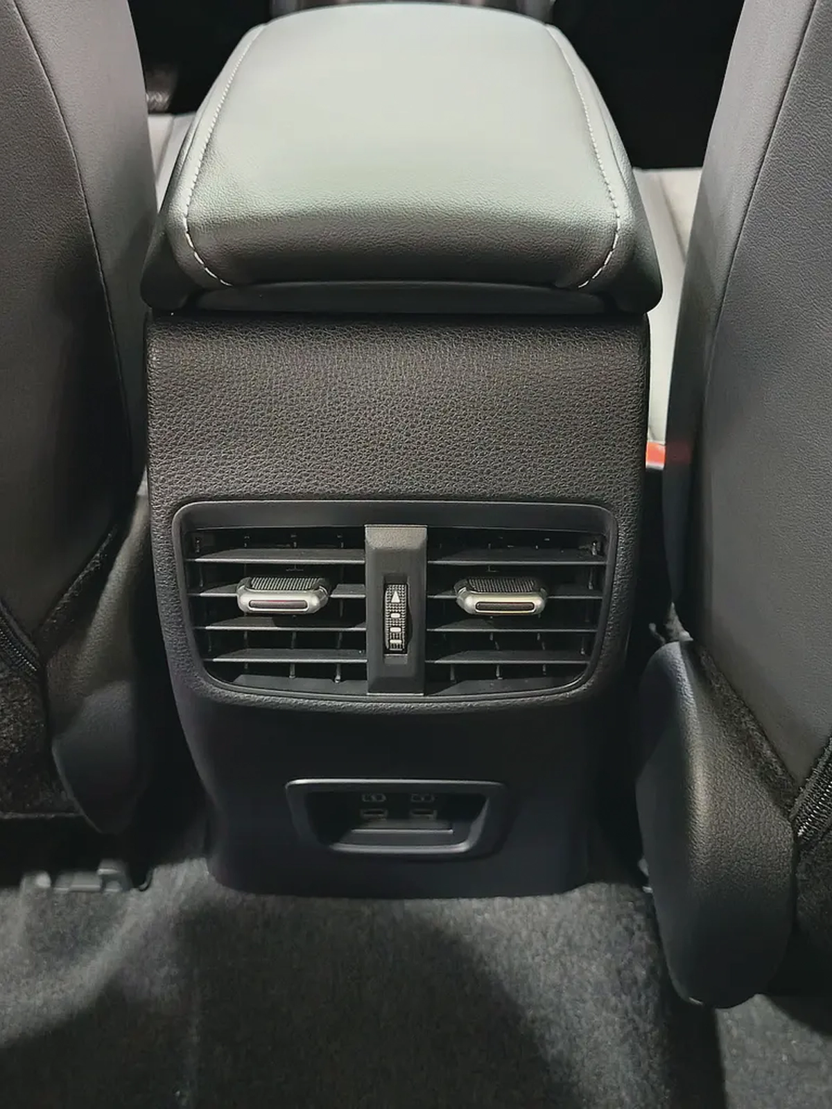 2025 Toyota Corolla hybrid 1.8L XLI - Chinese Specs - GCC Ready