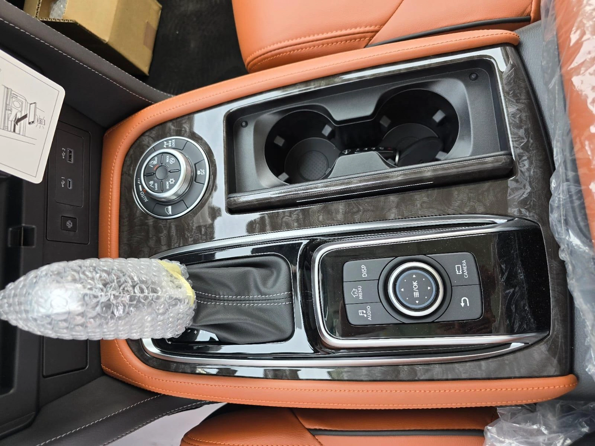 New 2024 Nissan Patrol-17-17