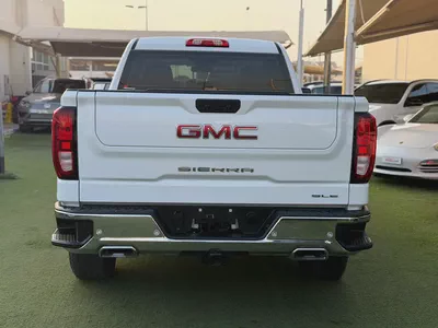 GMC Sierra -SLE -2025 -GCC-FREE ACCIDENT-ORIGINAL PAINT-SERVICE AGENCY-UNDER WARRANTY-4