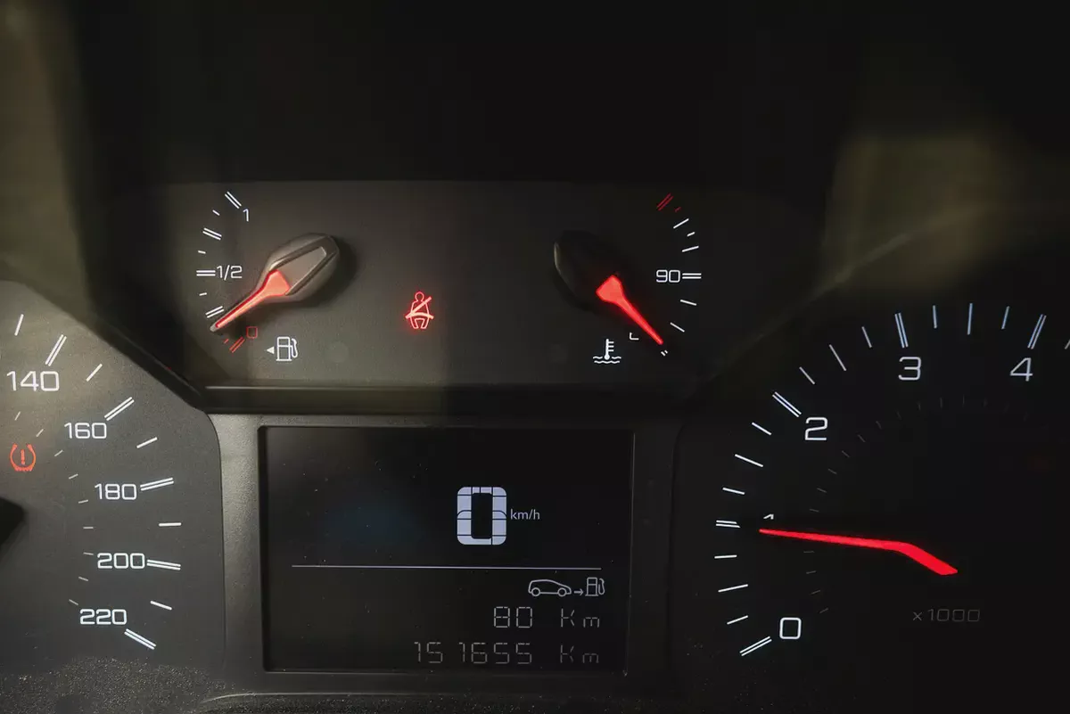 Peugeot Partner | Delivery Van | GCC Specs | Ref#P13293-9-9