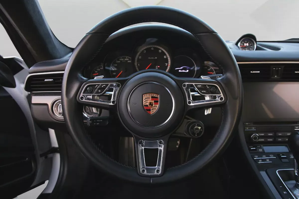 PORSCHE CARERRA 911 TURBO S - 2018 - FULLY SERVICED BY AL NABOODAH -  - FULLY LOADED-14-14