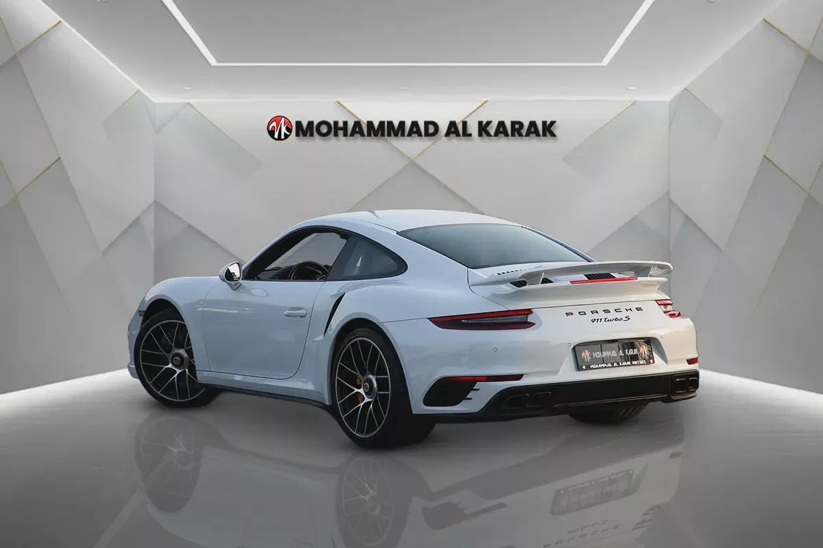 PORSCHE CARERRA 911 TURBO S - 2018 - FULLY SERVICED BY AL NABOODAH -  - FULLY LOADED-4-4