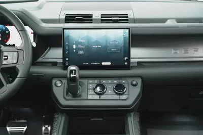 2025 LAND ROVER DEFENDER OCTA EDITION ONE-9