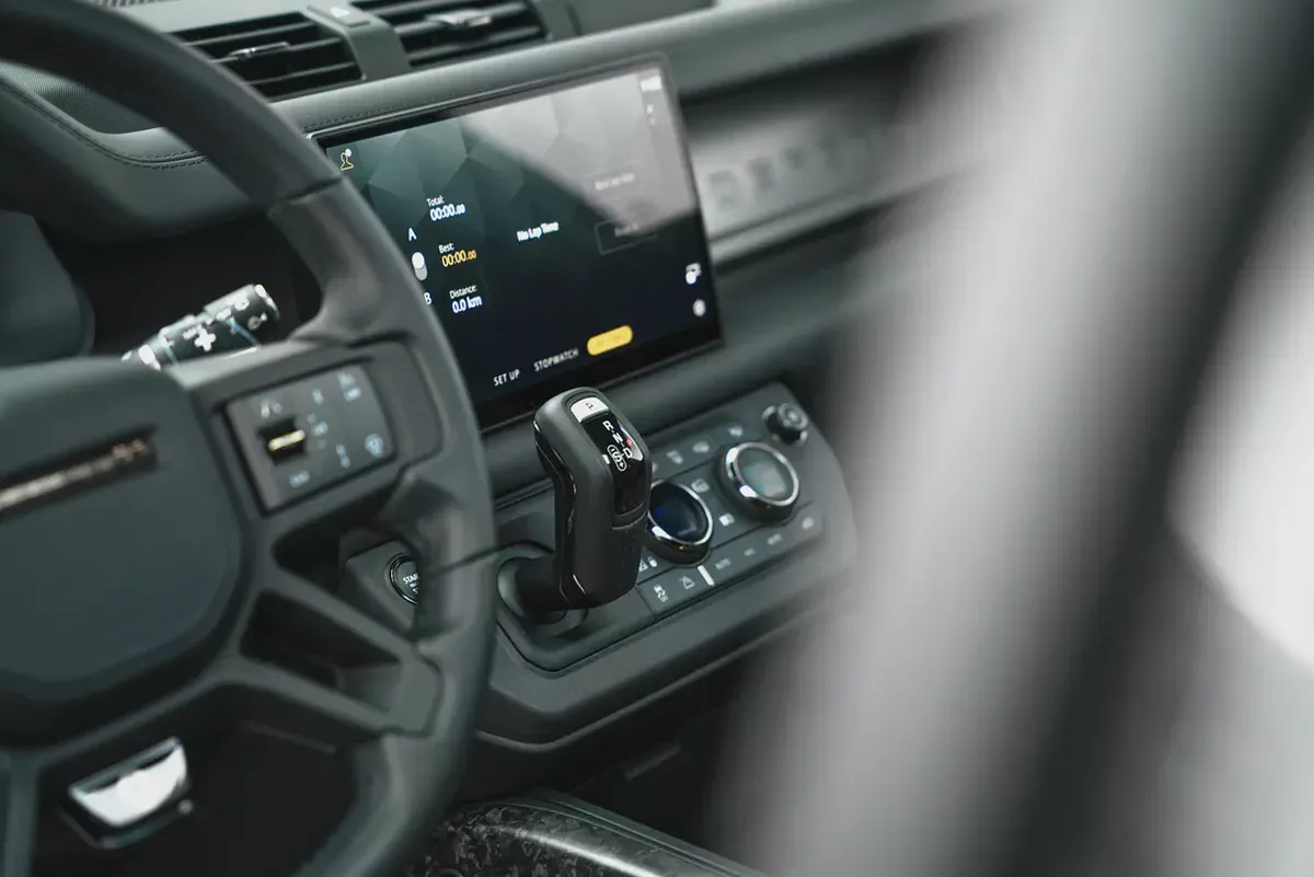 2025 LAND ROVER DEFENDER OCTA EDITION ONE-7-7