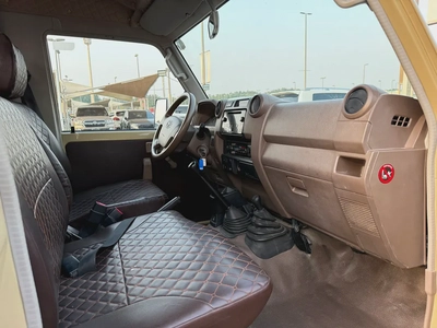 Toyota Land Cruiser 70 Series LC 78 LX 2019 - GCC Specs - Ready for Adventure!-12