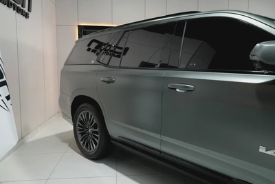2023 Cadillac Escalade V | GCC Specs | Supercharged V8-19