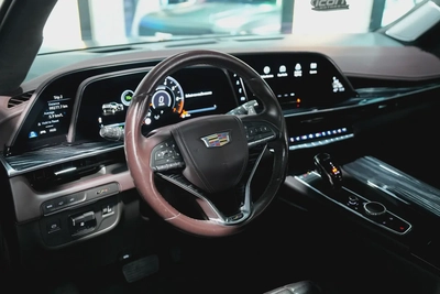 2023 Cadillac Escalade V | GCC Specs | Supercharged V8-5