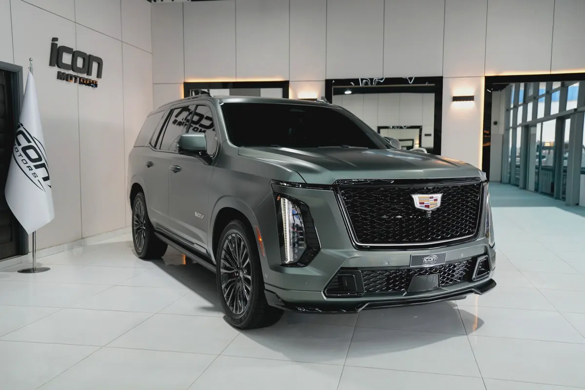 2023 Cadillac Escalade V | GCC Specs | Supercharged V8