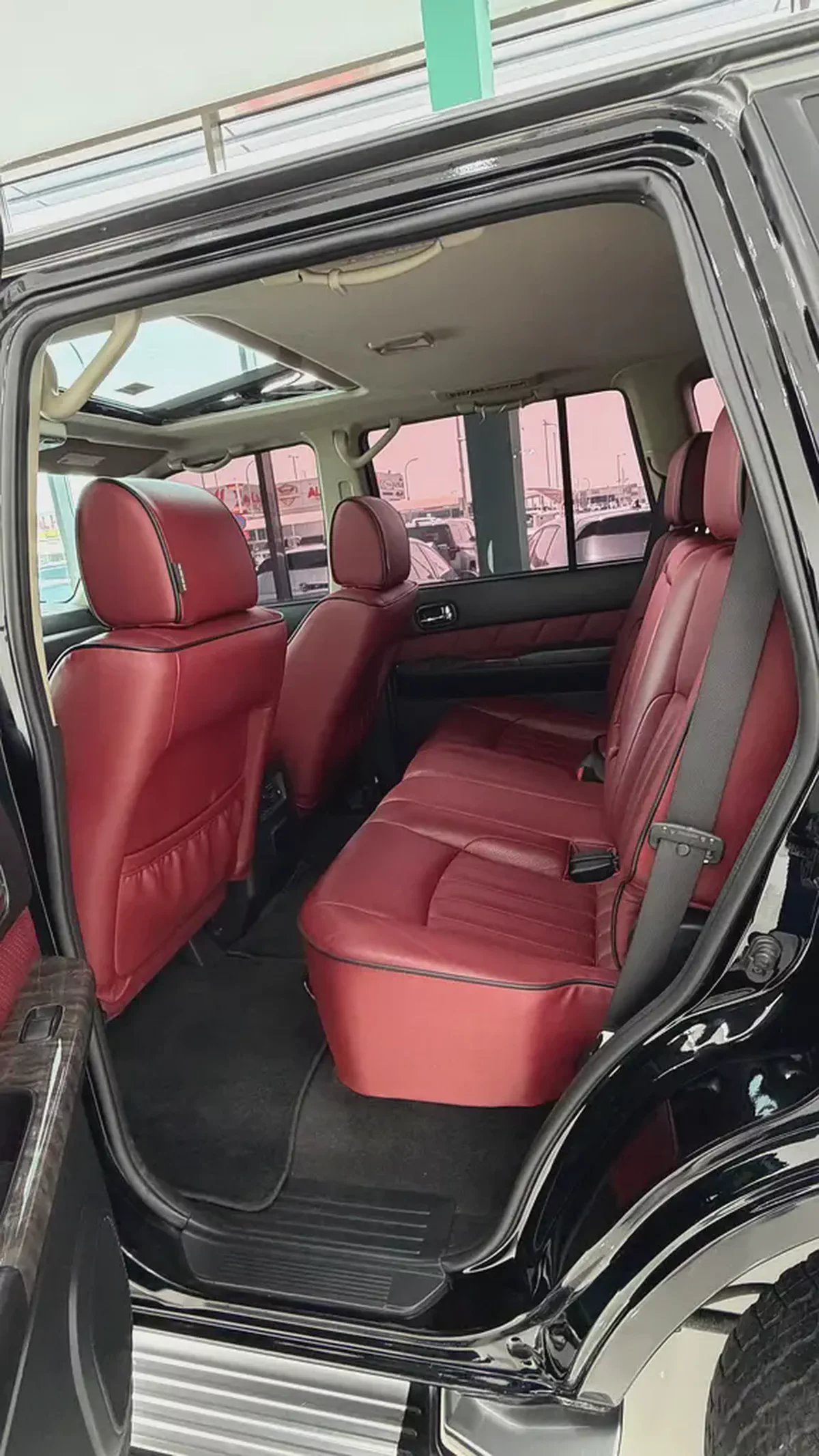 Nissan Patrol Safari Super Safari 2023 GCC Specs-11-11