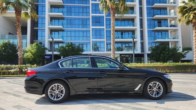 2019 BMW 520 full option ||NO ACCIDENT  || FULL AGENCY SERVICE || full option-3