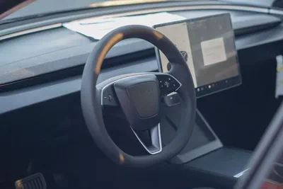 TESLA MODEL 3 2024TESLA-8