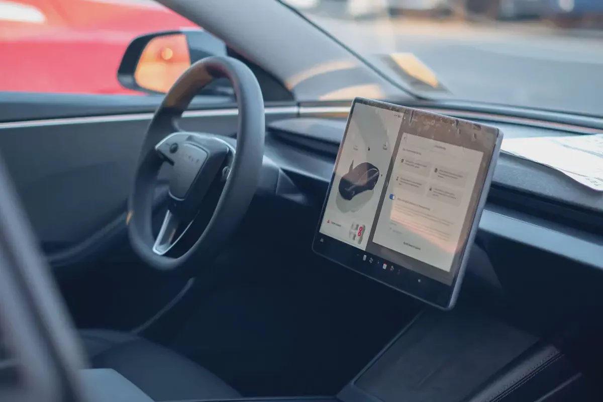TESLA MODEL 3 2024TESLA-9-9