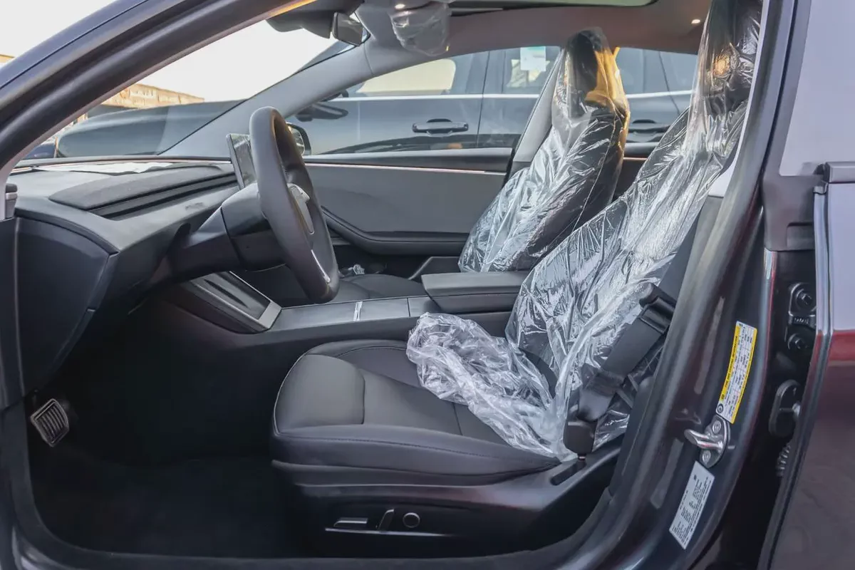 TESLA MODEL 3 2024TESLA-14-14