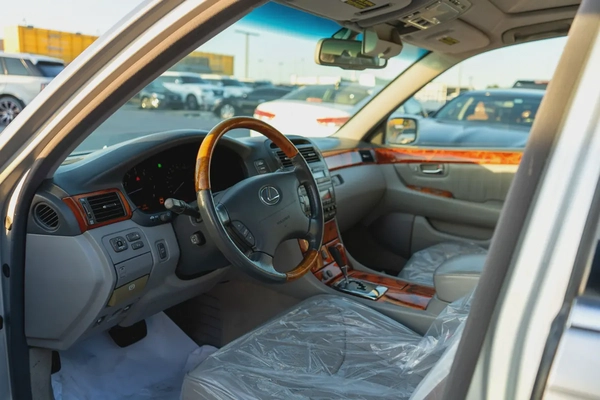 Lexus LS430 2005 (VCC Paper)