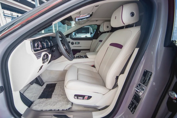 Rolls-Royce Ghost Standard 2021 GCC Specs