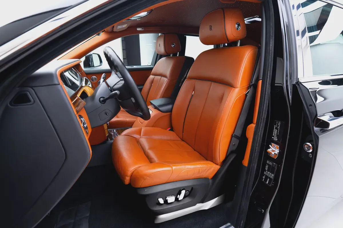 2019 ROLLS ROYCE PHANTOM  GCC | DEALER WARRANTY  SERVICES-9-9