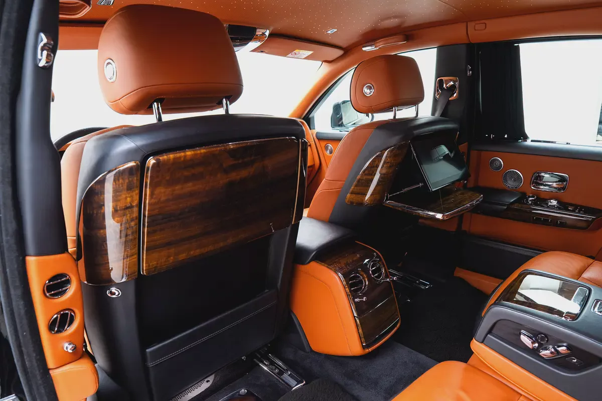 2019 ROLLS ROYCE PHANTOM  GCC | DEALER WARRANTY  SERVICES-12-12