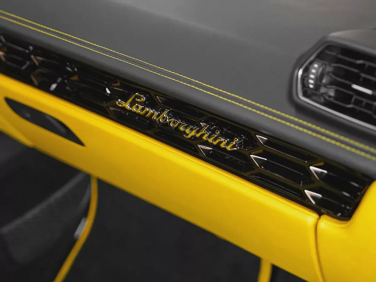 SWAP YOUR CAR for EVO SPYDER - GCC - AKRAPOVIČ EXHAUST - BICOLOR SPORTIVO-14-14