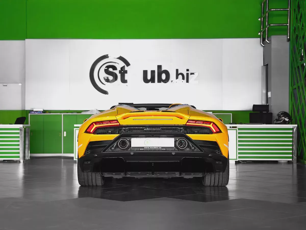 SWAP YOUR CAR for EVO SPYDER - GCC - AKRAPOVIČ EXHAUST - BICOLOR SPORTIVO-4-4