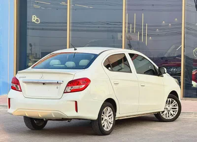 GLX MEDIUM LINE TRIM, 1.2L, GCC, ACCIDENT FREE, (365/-MONTHLY)-4