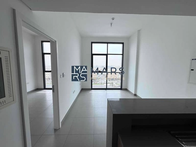 Spacious one bedroom with kitchen appliances and all facilities available for rent in Al Mamsha-11