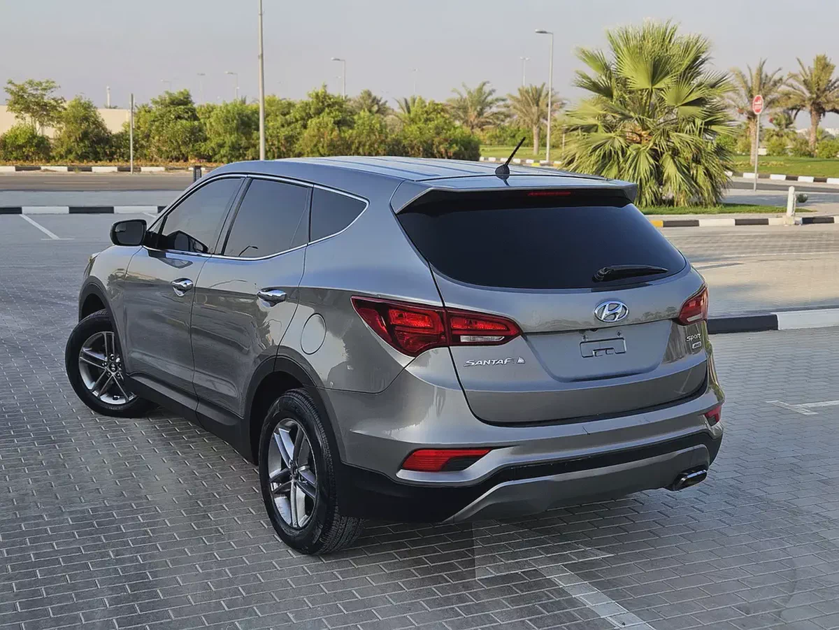Hyundai Santafe 2018 US Sepc Clean Car 4 Cylinder Premium SUV With Low KM-15-15