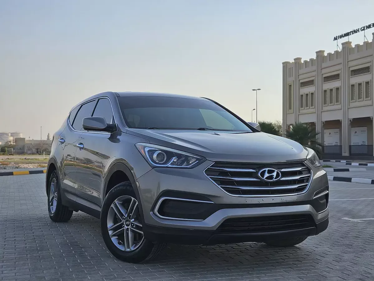 Hyundai Santafe 2018 US Sepc Clean Car 4 Cylinder Premium SUV With Low KM-2-2