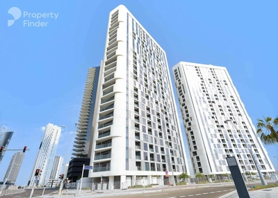 2BR w Balcony | Sea View | Great Location-20