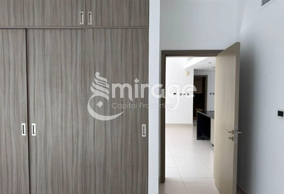 2BR w Balcony | Sea View | Great Location-2