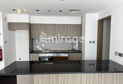 2BR w Balcony | Sea View | Great Location-4