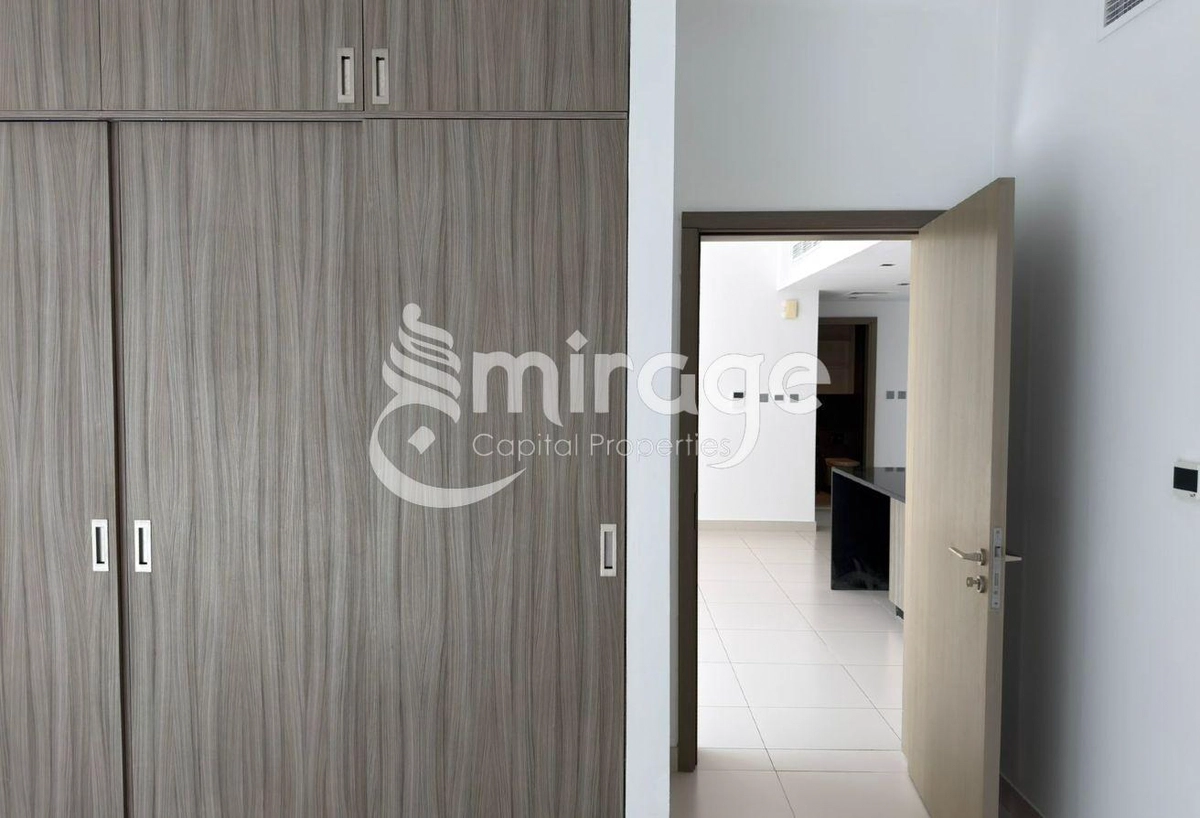 2BR w Balcony | Sea View | Great Location