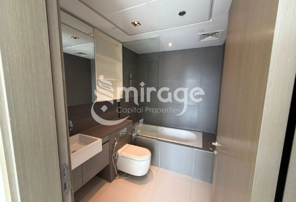 2BR w Balcony | Sea View | Great Location