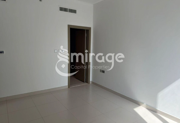 2BR w Balcony | Sea View | Great Location